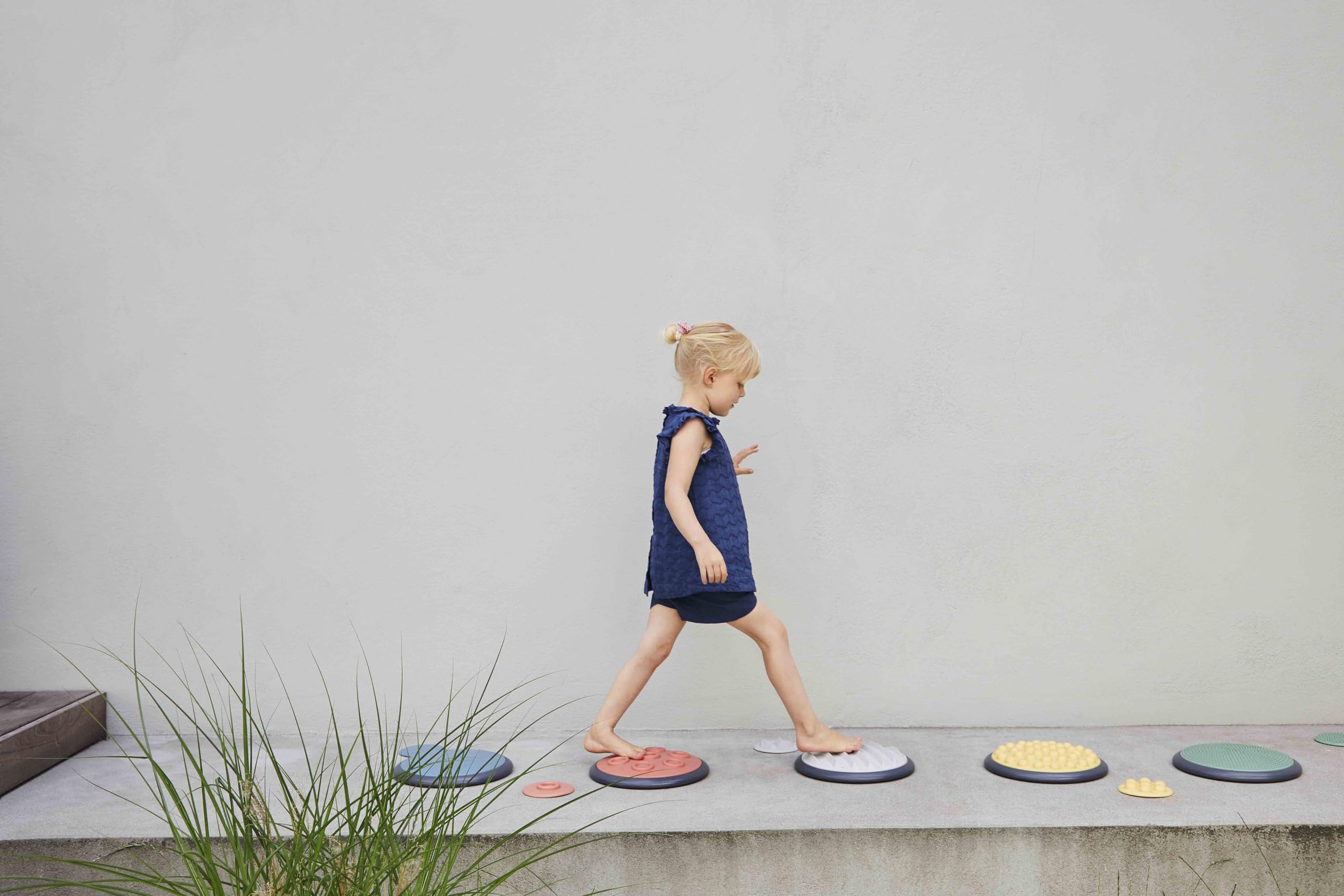 GONGE Tactile Sensory Discs - Textured Stepping Discs, Sensory Exploration